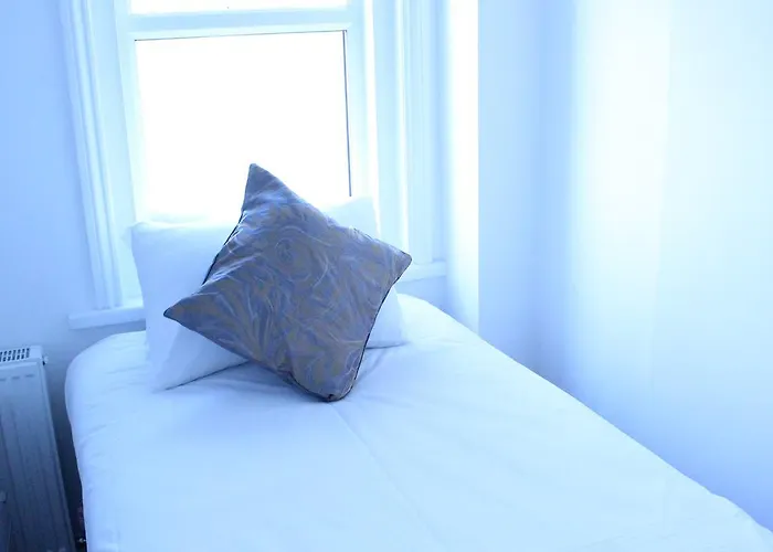 Economy Single Room